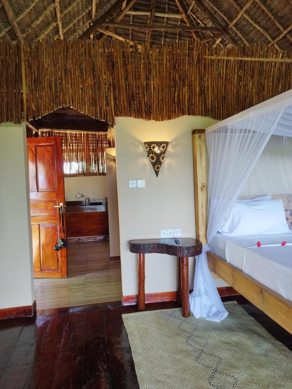 Monkey Mountain Lodge Mtende Extérieur photo